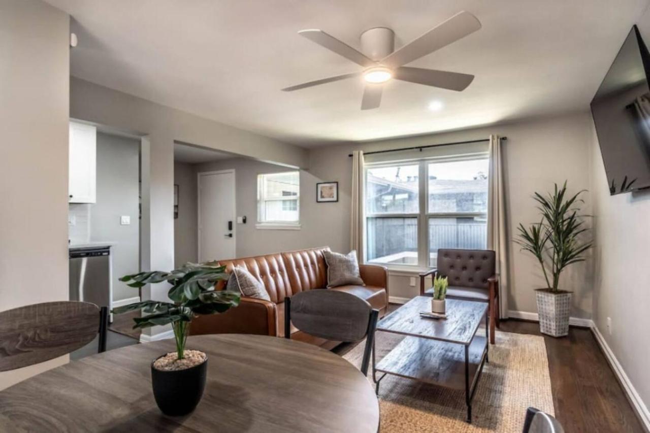 Roomy Urban Apartment Montrose! Free Parking #3 Houston Exterior photo