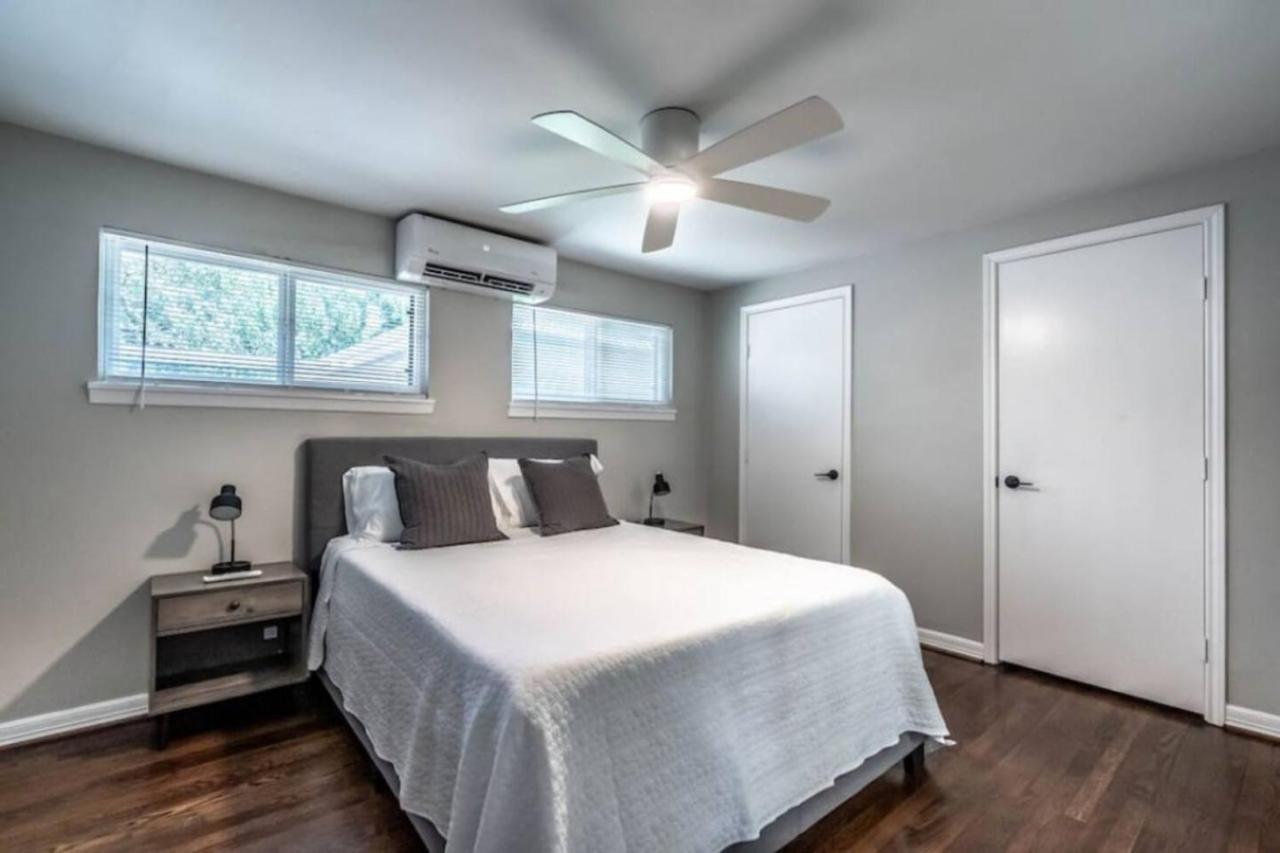 Roomy Urban Apartment Montrose! Free Parking #3 Houston Exterior photo